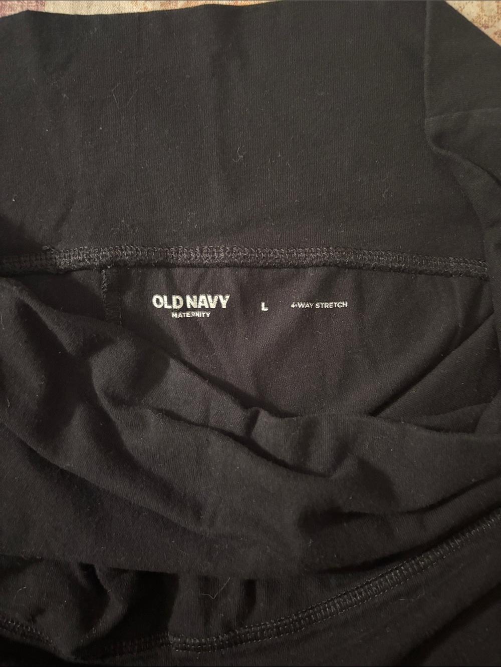 Old Navy Black Maternity capri leggings